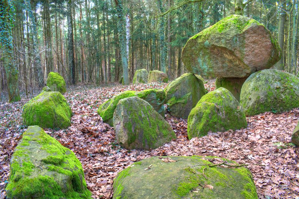 Dolmen Stuer Germany For Kids Schloss Leizen