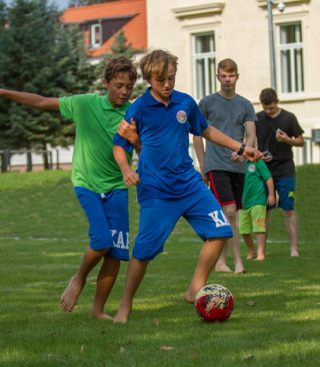 Fußball auf unserem Fußballfeld